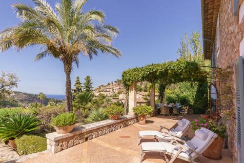 Deia Town House Sleeps 8 With Pool And Air Con