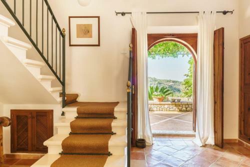 Deia Town House Sleeps 8 With Pool And Air Con