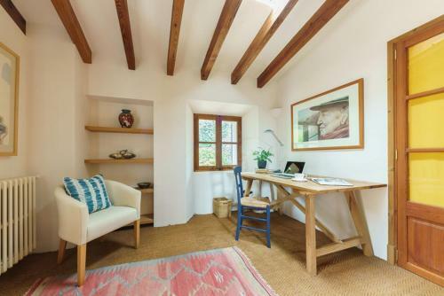 Deia Town House Sleeps 8 With Pool And Air Con