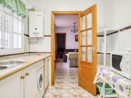 Simplistic Holiday Home In El Bosque Near The Forest
