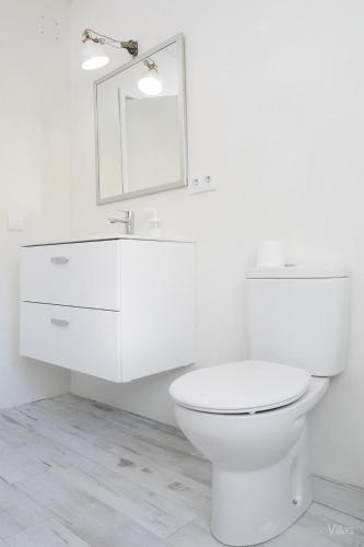 Port de Pollenca Villa Sleeps 8 With Pool And Air Con