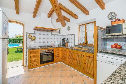 Es Barcares Villa Sleeps 6 With Air Con And Wifi