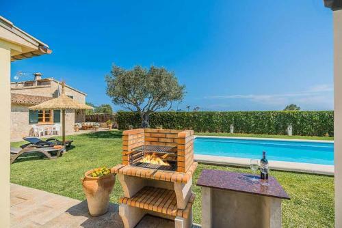 Es Barcares Villa Sleeps 6 With Air Con And Wifi