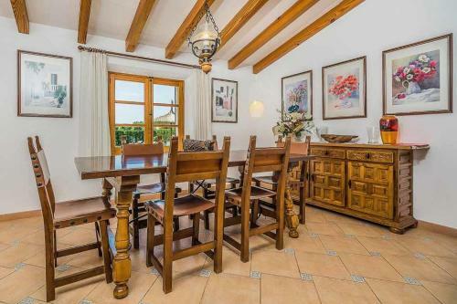 Es Barcares Villa Sleeps 6 With Air Con And Wifi