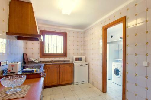 Beach Villa Arlos