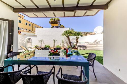 Port De Pollenca Villa Sleeps 8