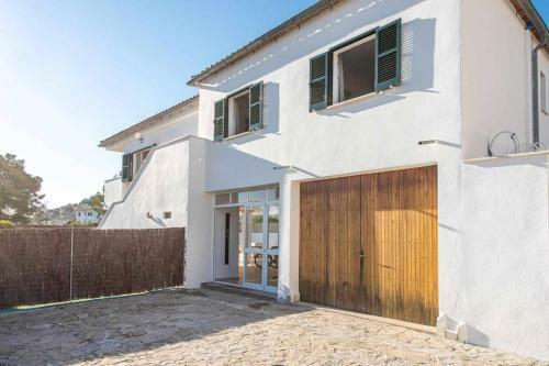 Villa Varon Blue
