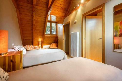 Apartamento Casa Escans� Chalet En Escarrilla