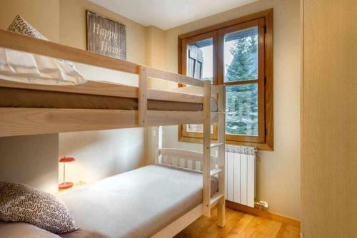 Apartamento Casa Escans� Chalet En Escarrilla