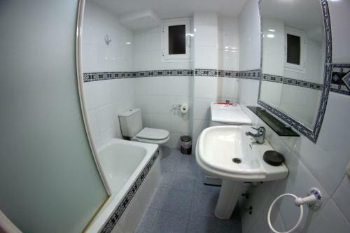 Apartamento Playa Bella 2-2a