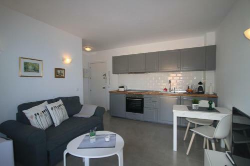 Apartamento Emp 28, Punta Doncella