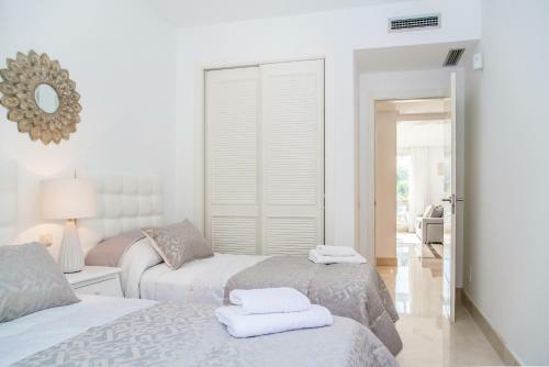 Apartamento Luxury Duplex Penthouse Alcazaba Beach - Rdr157