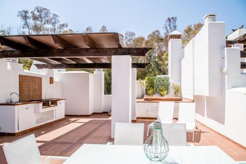 Apartamento Luxury Duplex Penthouse Alcazaba Beach - Rdr157