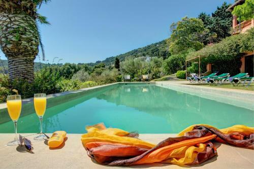 Fornells de La Selva Villa Sleeps 8 Pool T802389