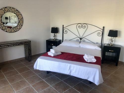 Castillo de Los Angeles, Luxury Villa With Pool And Jacuzzi