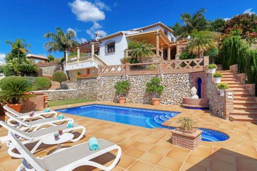Frigiliana Villa Sleeps 6 Pool Air Con Wifi