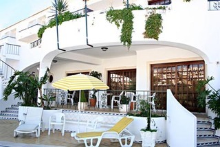 Hostal Cheerfulway Bertolina Mansion