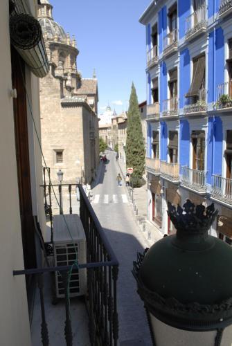 Pension La Perla Granada Suites