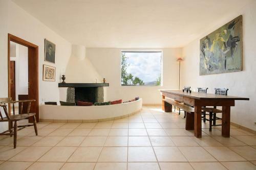 Villa La Bodega - House On Volcano With A Piano