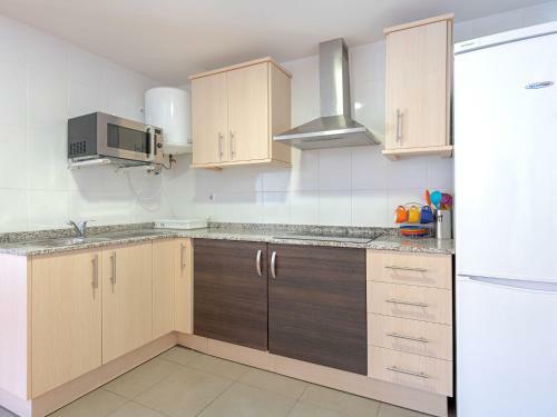 Spacious Apartment In Gudar With Heating