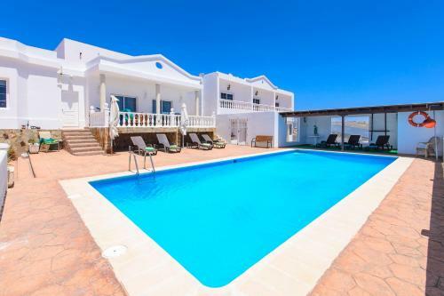 Villa Calera 1