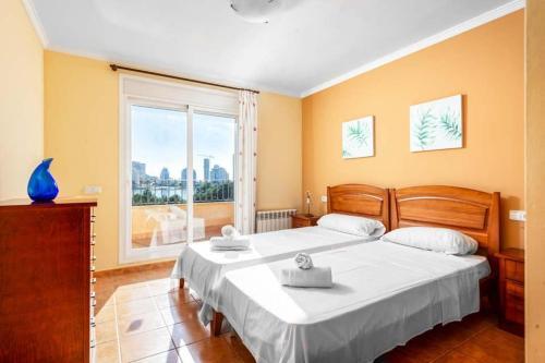 Ifac Villa Sleeps 8 With Pool Air Con And Wifi