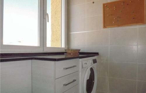Nice Apartment In J�vea W/ Wifi And 2 Bedrooms