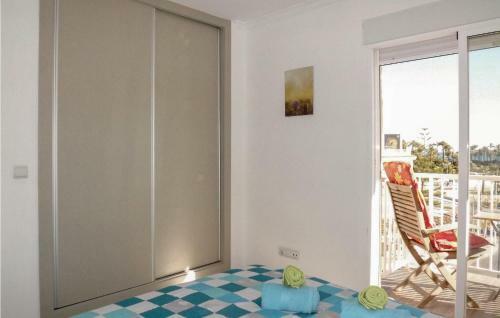 Nice Apartment In J�vea W/ Wifi And 2 Bedrooms