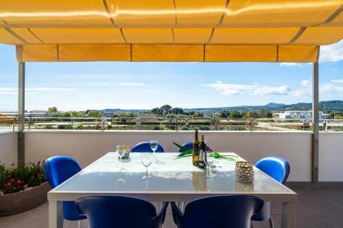 Xabia Apartment Sleeps 5 Pool Air Con Wifi