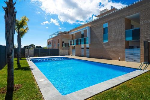 Xabia Apartment Sleeps 5 Pool Air Con Wifi