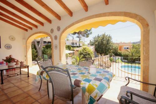 Javea Villa Sleeps 6 With Pool Air Con And Wifi