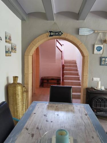 Immaculate 3-bed Villa In Xabia
