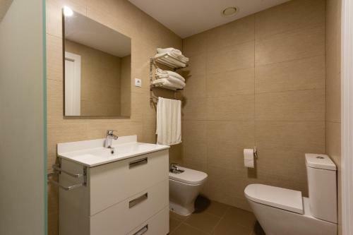 Apartamento Piscina Y En La Playa Margallo