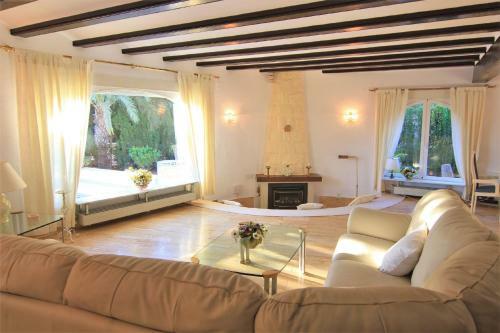 Maryvilla 0512