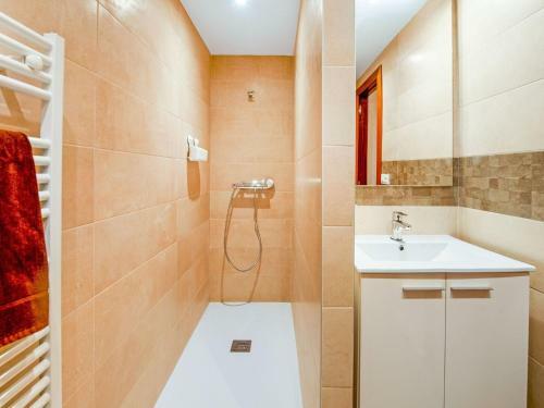 Hillview Holiday Home In Laguardia With Terrace