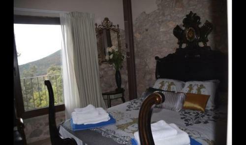 Villa In La Nou de Bergueda Sleeps 4 With Pool