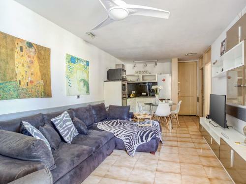 Bright Holiday Home In Las Galletas With Terrace