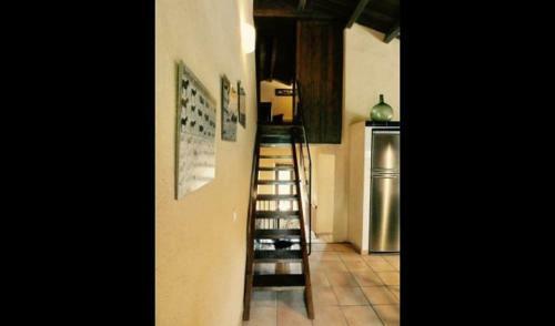 Les Planes D'hostoles Villa Sleeps 19 With Pool