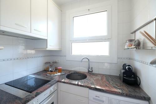 Llafranc Apartment Sleeps 4 Pool Wifi T791525