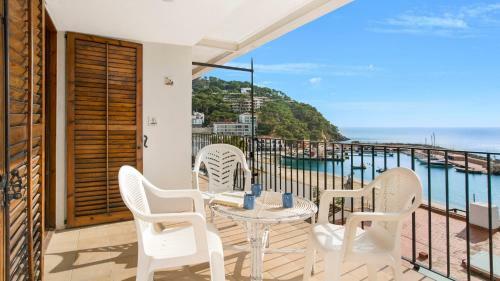 Apartment- Pruneda