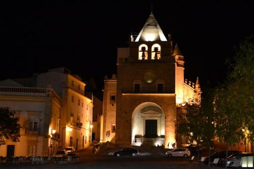 Hostal Alcamim Guesthouse