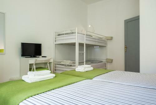 Loule Coreto Hostel