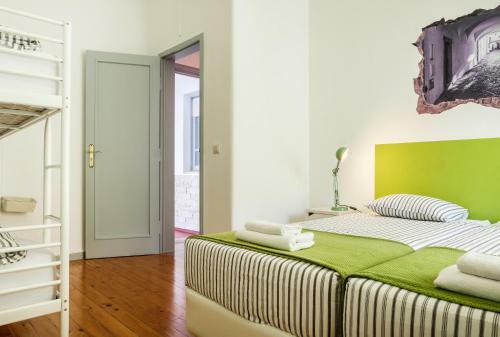 Loule Coreto Hostel