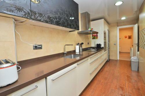 Apartment Carbonell