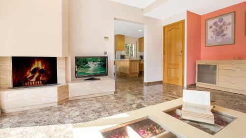 Villa- Lina