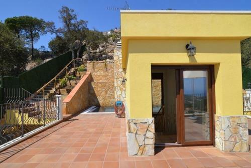 Lloret de Mar Villa Sleeps 10 Pool Air Con Wifi