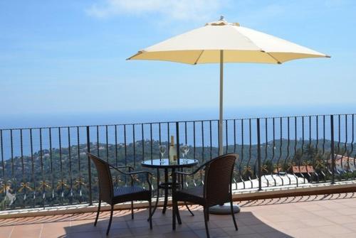 Lloret de Mar Villa Sleeps 10 Pool Air Con Wifi