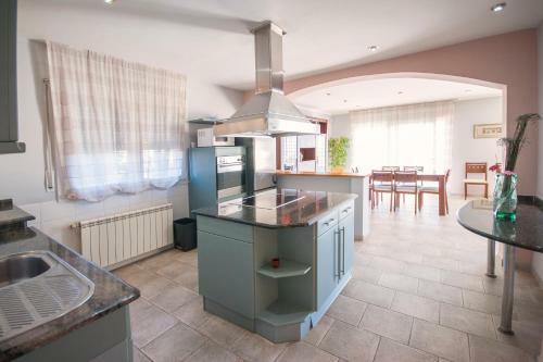 Villa- Garbi