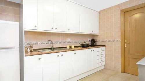 Sant Eloi Villa Sleeps 8 With Pool And Air Con