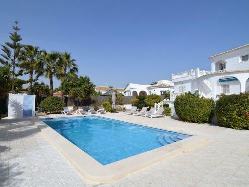 Charming Villa In Torrevieja With Private Swimming Pool